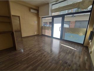 Local comercial en alquiler en Eixample Sud – Migdia en Girona