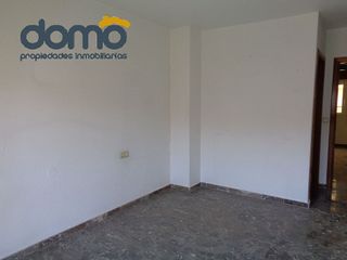 Piso en venta en Nueva Andalucía en Almería