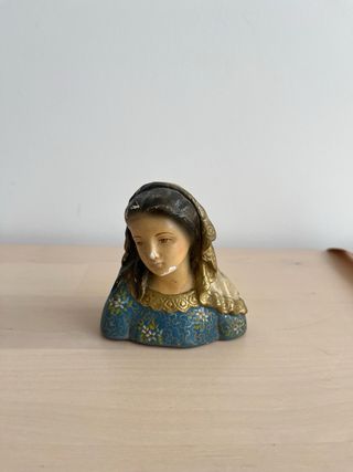 Figura religiosa antigua virgen