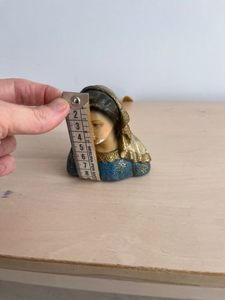 Figura religiosa antigua virgen