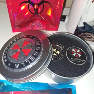 Merchandising R.E. Requiem [fanart]