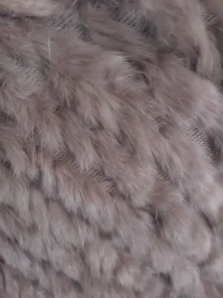 Poncho de piel marrón