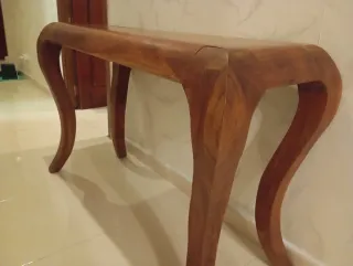 Mesa de madera elegante