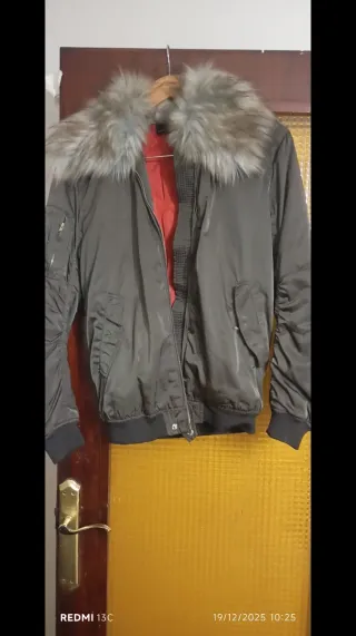 Chaqueta Zara con pelo desmontable