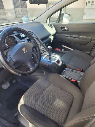 Peugeot 5008 2010 OPORTUNIDAD