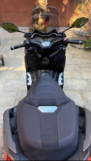Yamaha XMAX TECH MAX 125cc, 2021