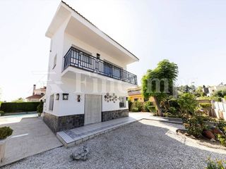Casa en venta en Castellarnau - Can Llong en Sabadell
