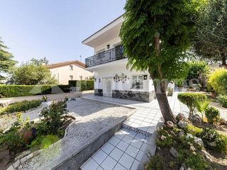 Casa en venta en Castellarnau - Can Llong en Sabadell