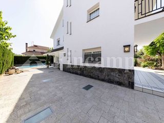 Casa en venta en Castellarnau - Can Llong en Sabadell
