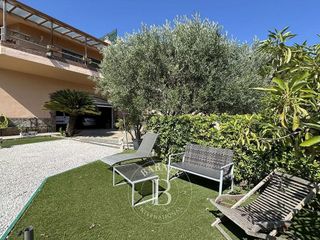Chalet en venta en Urbanitzacions en Mataró