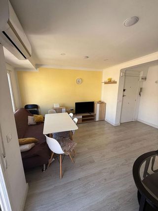 Piso en alquiler en Carolinas Bajas en Alicante