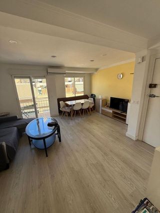 Piso en alquiler en Carolinas Bajas en Alicante