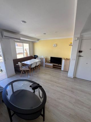 Piso en alquiler en Carolinas Bajas en Alicante