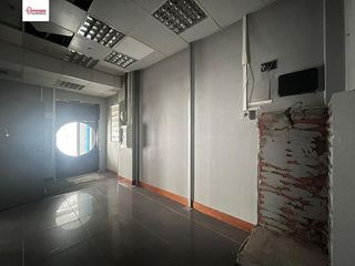 Local comercial en venta en Santo Domingo - La Estación en Aranda de Duero