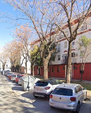 Piso en alquiler en Sector Sur  - La Palmera - Reina Mercedes en Sevilla