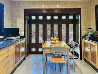 Ático en alquiler en Nueva Andalucía centro en Marbella