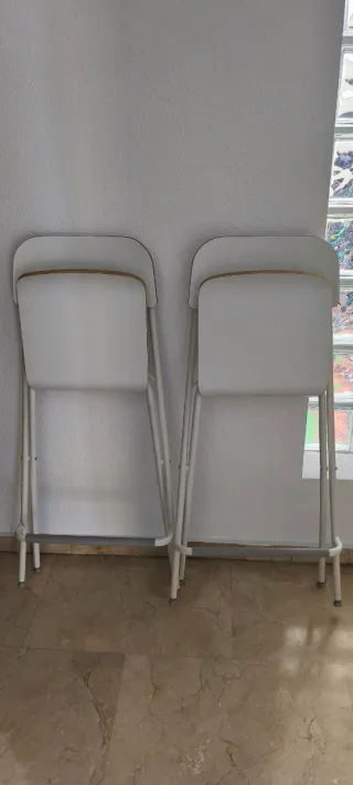 2 Sillas Altas Blancas Plegables