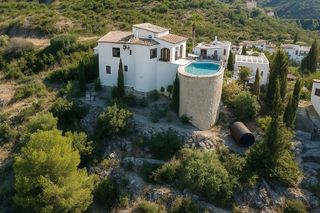 Chalet en venta en Pego