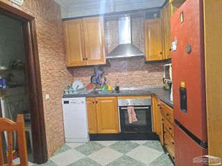 Casa adosada en venta en Lucena