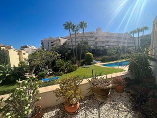 Piso en venta en Calahonda en Mijas