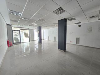 Local comercial en venta en Carcaixent