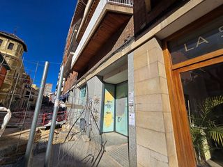 Local comercial en venta en Carcaixent