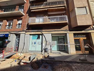 Local comercial en venta en Carcaixent