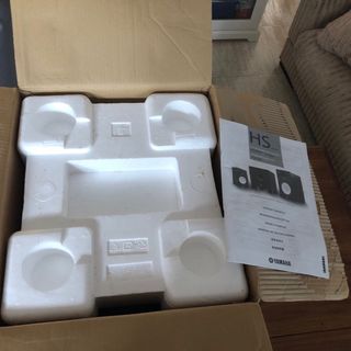 Subwoofer activo Yamaha HS10W