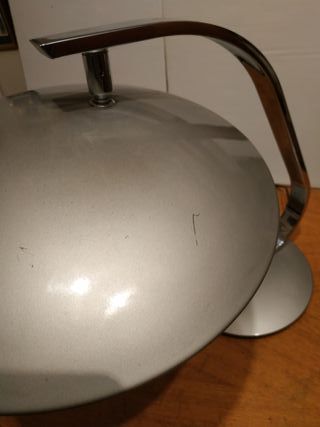 Lampada da tavolo Fase Metal