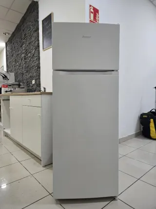 Nevera blanca precio a negociar