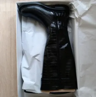 Botas altas efecto piel cocodrilo