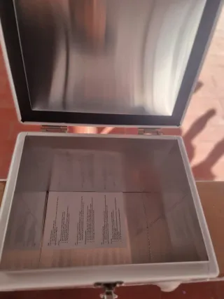 MINI NEVERA CORONITA