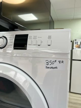 secadora Hyundai 8kg B condensación