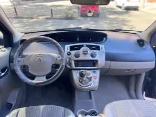 Renault Grand Scenic 2006