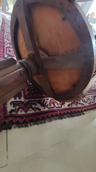 Silla antigua decorativa de estilo Thonet