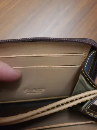 Cartera/Tarjetero El Potro Negro y Beige