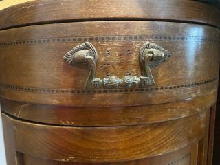 Mesitas Luis XV madera y mármol (2 unidades)