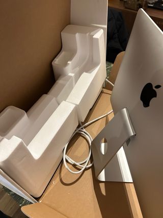 iMac 21.5 2017 Intel i5 8GB RAM SSD