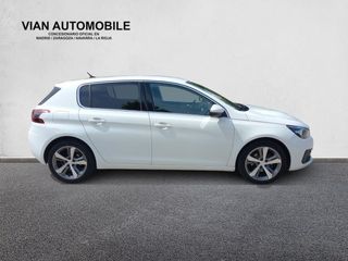 Peugeot 308 1.2 PureTech 130cv EAT8 Allure