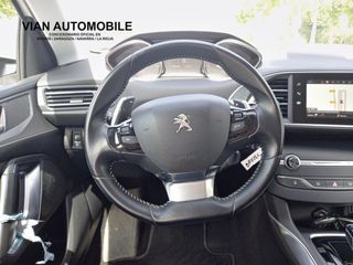 Peugeot 308 1.2 PureTech 130cv EAT8 Allure