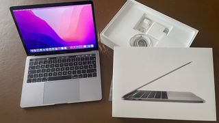 MacBook Pro 13” 2017 4xTB3 | 16GB RAM | 512GB SSD
