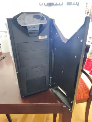 Torre Ordenador NZXT Negra