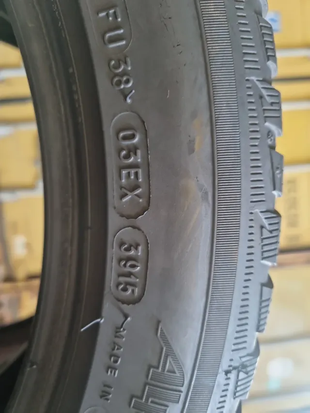 Vendo 2 Neumáticos en perfecto estado^