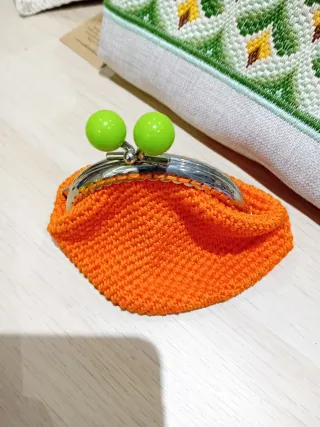 Portamonete uncinetto con clip