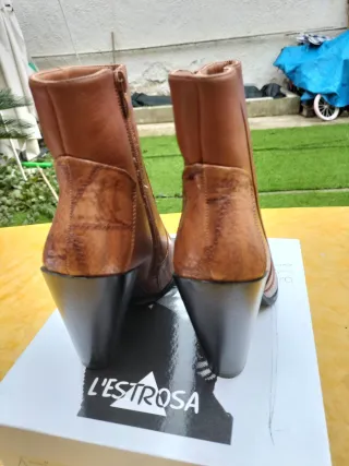 Stivaletti donna pelle pitonata marrone 38, t.10