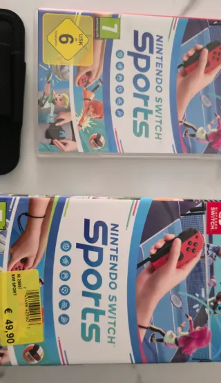 Nintendo Switch Sports + Leg Strap + custodia