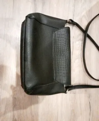 Bolso Negro Atmosphere