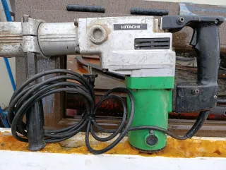 Martillo Hitachi