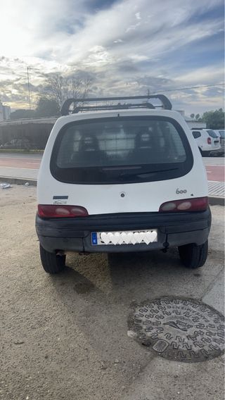 FIAT 600 2006
