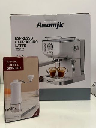 Cafetera Espresso Aeomjk y Molinillo manual